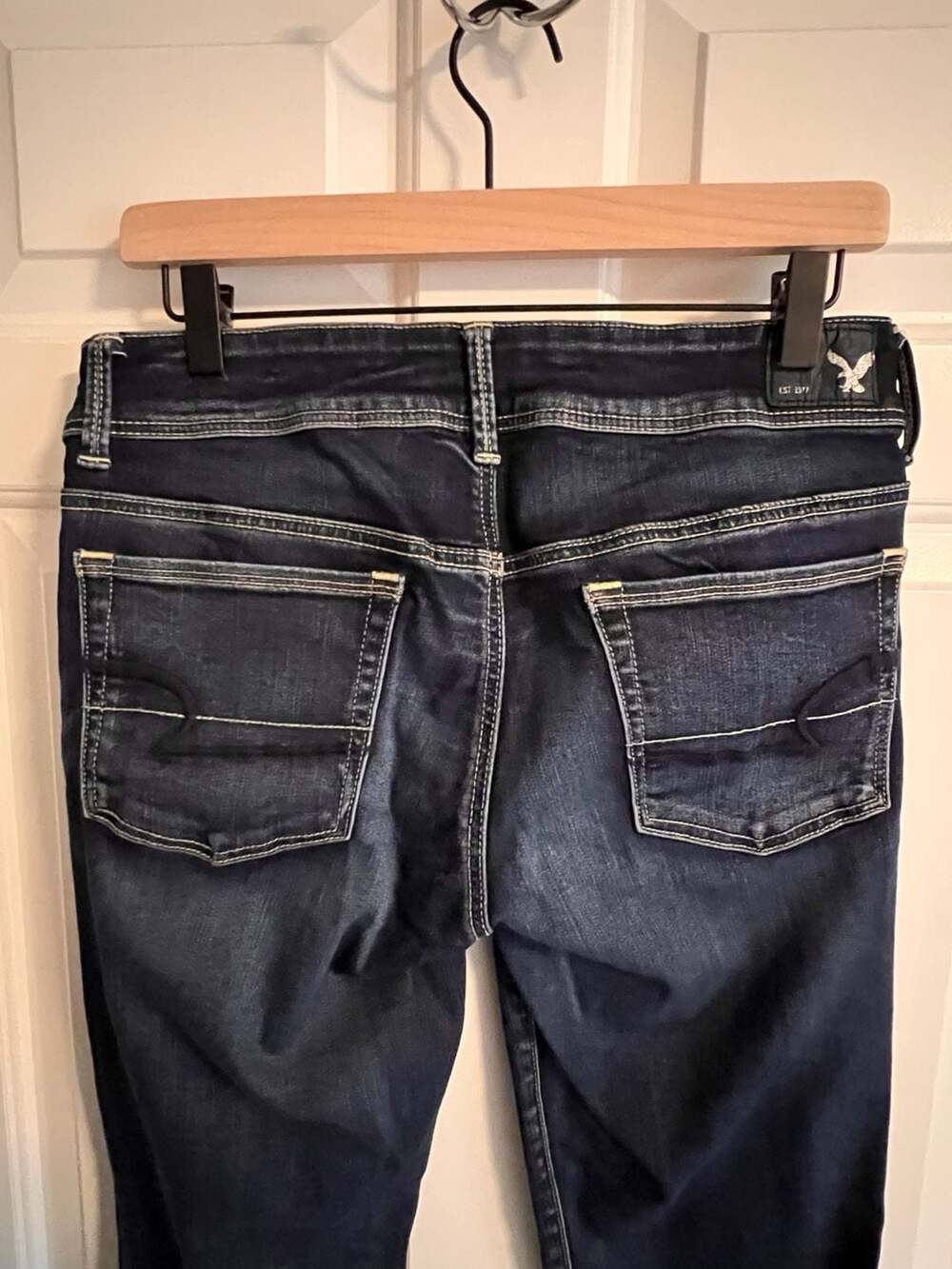 American Eagle Outfitters - Picture 5 of 5